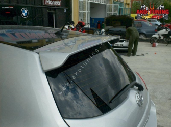 Toyota Auris Bagaj Spoileri 201012