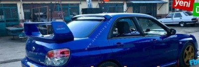 Subaru impreza Sti Bagaj Spoiler 2003 08